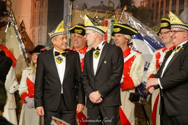 90-sessionseroeffnung-fk-20211165EA03A58-E0E6-51D3-09F4-6DAA3D85C1F5.jpg