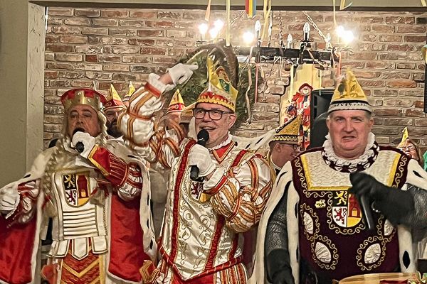 017-cet-treffen-202316E2D2AC-3DFF-0282-9487-B4C91F4F3E59.jpg