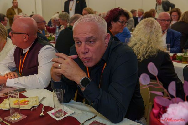 cet-40-jahre-2026-0547D6E6DAC-775F-8160-DDE3-2F9AEDE58A3F.jpg