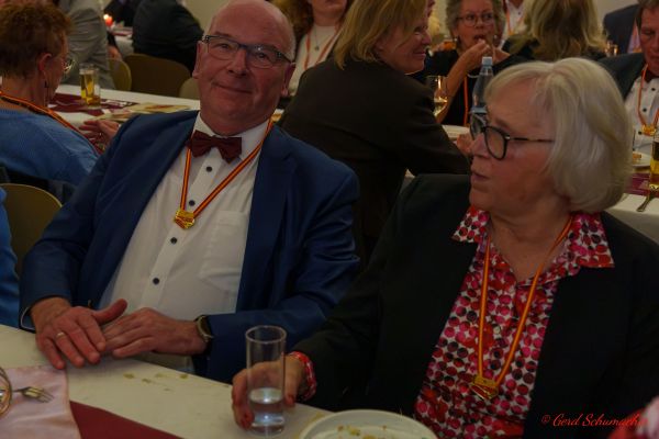 cet-40-jahre-2026-057D78EB7F8-7857-FEE1-D411-E581A5A5A70B.jpg