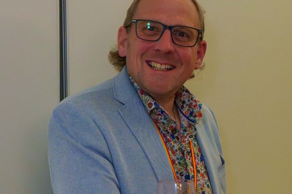cet-40-jahre-2026-09048593084-329C-FE50-B4C5-CD41E7B810AB.jpg