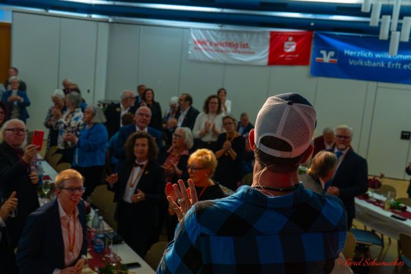 cet-40-jahre-2026-1125D86271A-C55C-E75E-DA77-0B35C10B53CD.jpg